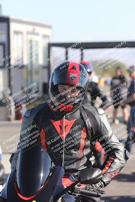 media/Oct-13-2025-Moto Forza (Mon) [[a66d839500]]/1-Around the Pits/